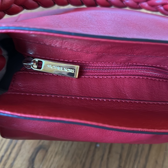 Red leather Michael Kors bag in immaculate condition. - Picture 6 of 10